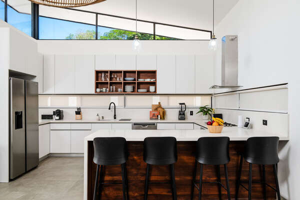 Sleek design, culinary chic. Welcome to the heart of modern living