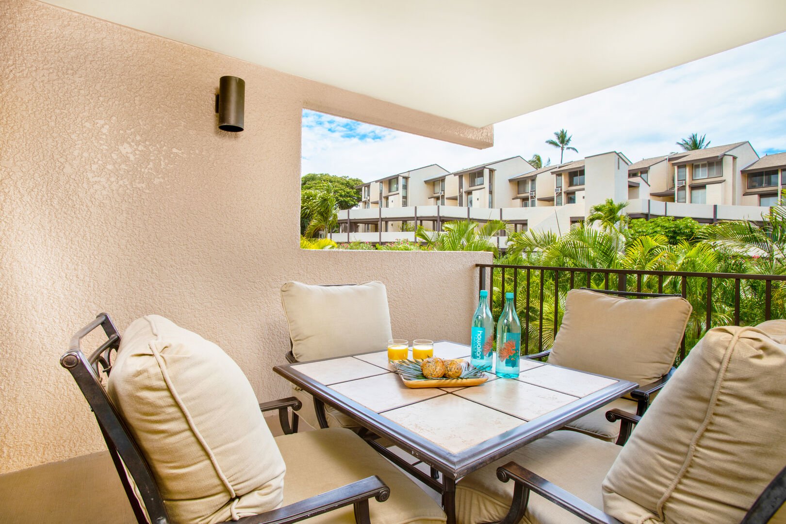 Relax and take a look at the garden view from your own private lanai!