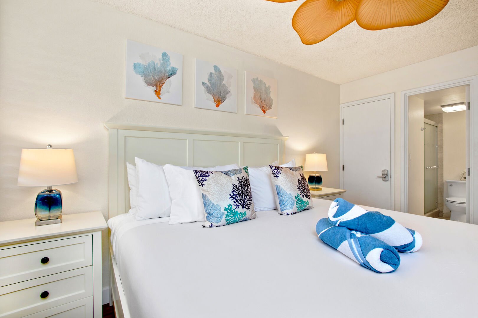 Have a restful night's sleep in this king-size bed in the bedroom!