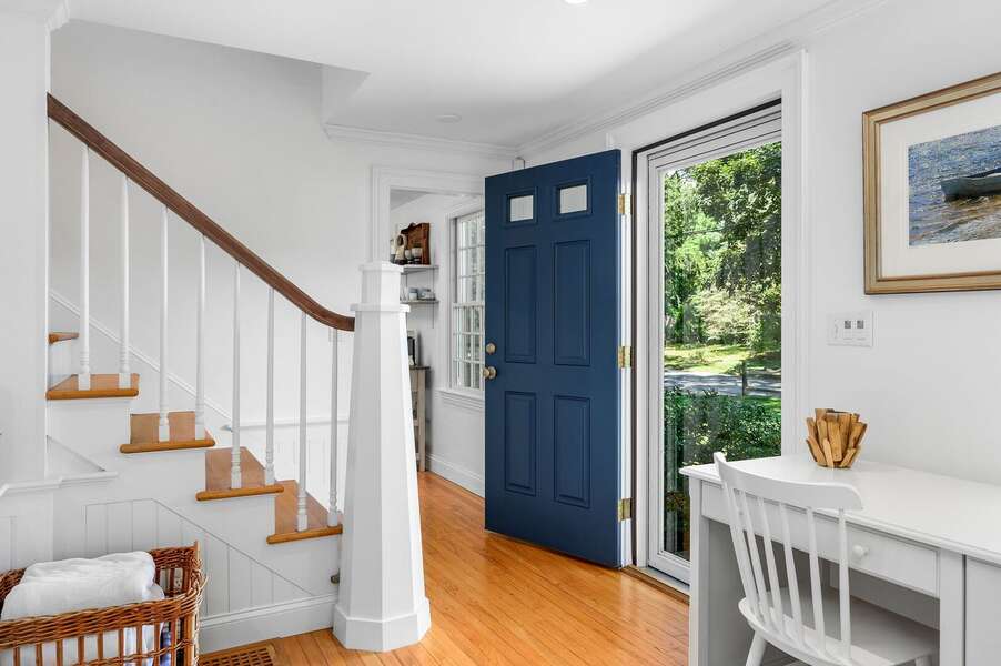 Front door entry with lighthouse staircase