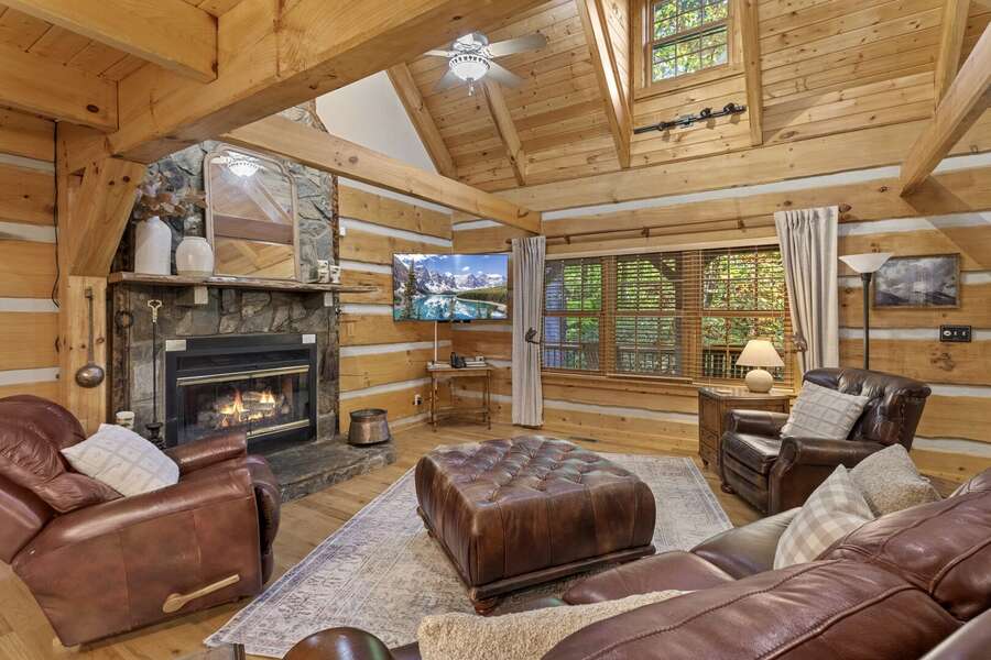 » Carolina Cabin Rentals: Almost Perfect in Blowing Rock, NC