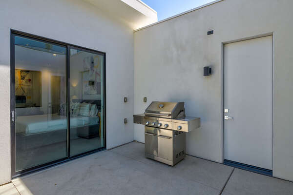 OUTDOOR BBQ GRILL