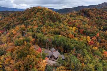 Luxury Hickory Homestead