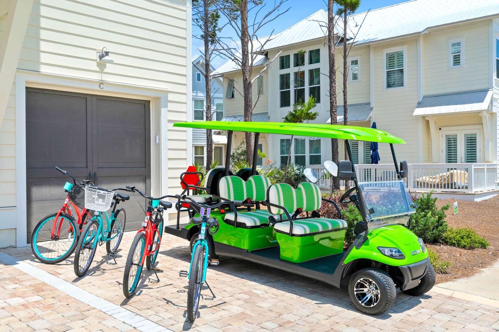 6-seater golf cart and 4 Heron bicycles included complimentary to enjoy scenic 30a!
