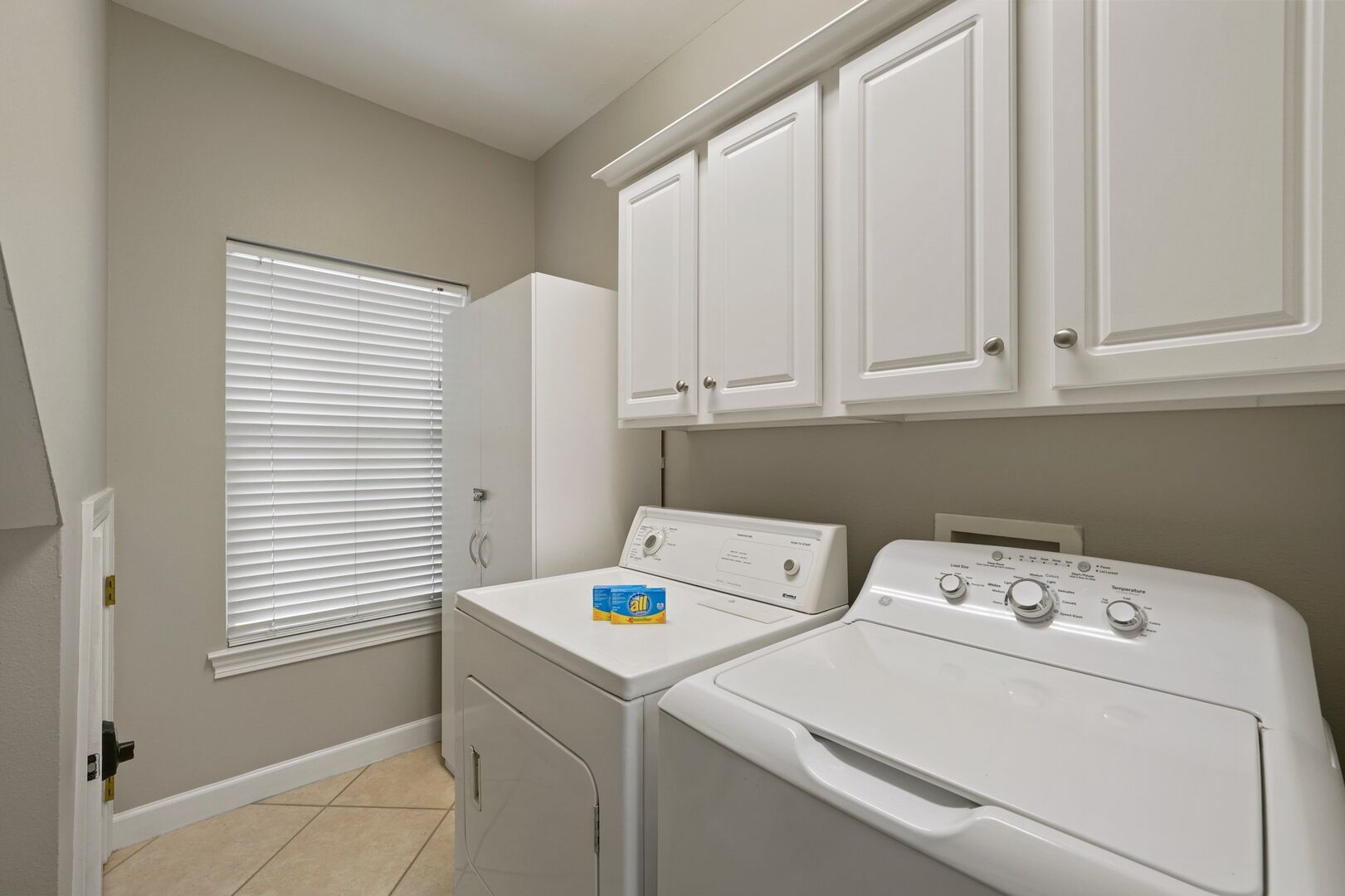 Laundry room (3 bedroom home)