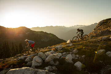 Sunset mountain biking
Credit: Tourism Whistler / Mark Mackay