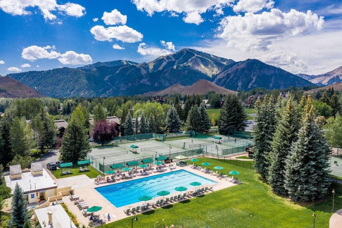 Sun Valley Swimming Pool in Summer