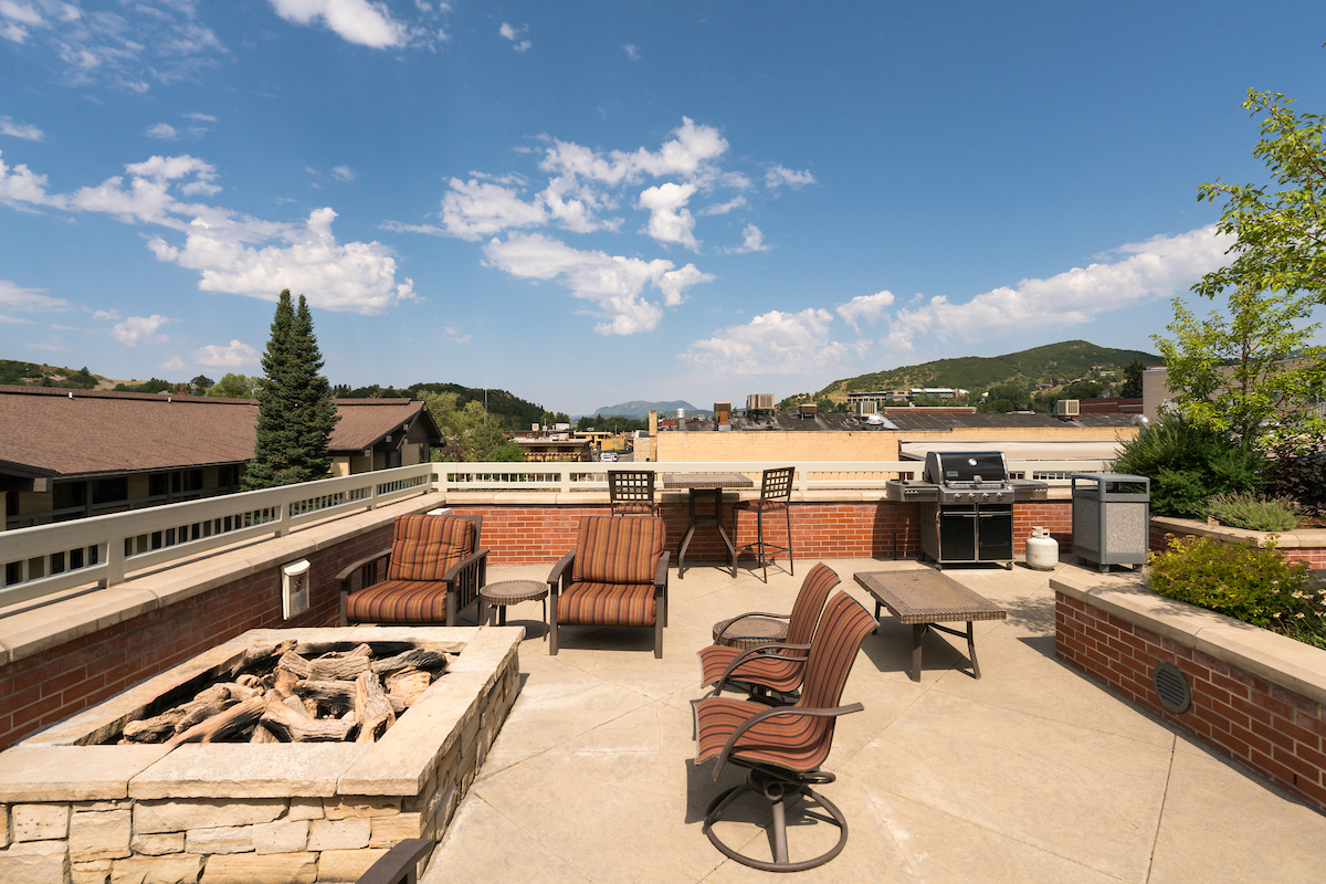 Shared deck with firepit and views of Howelson Hill