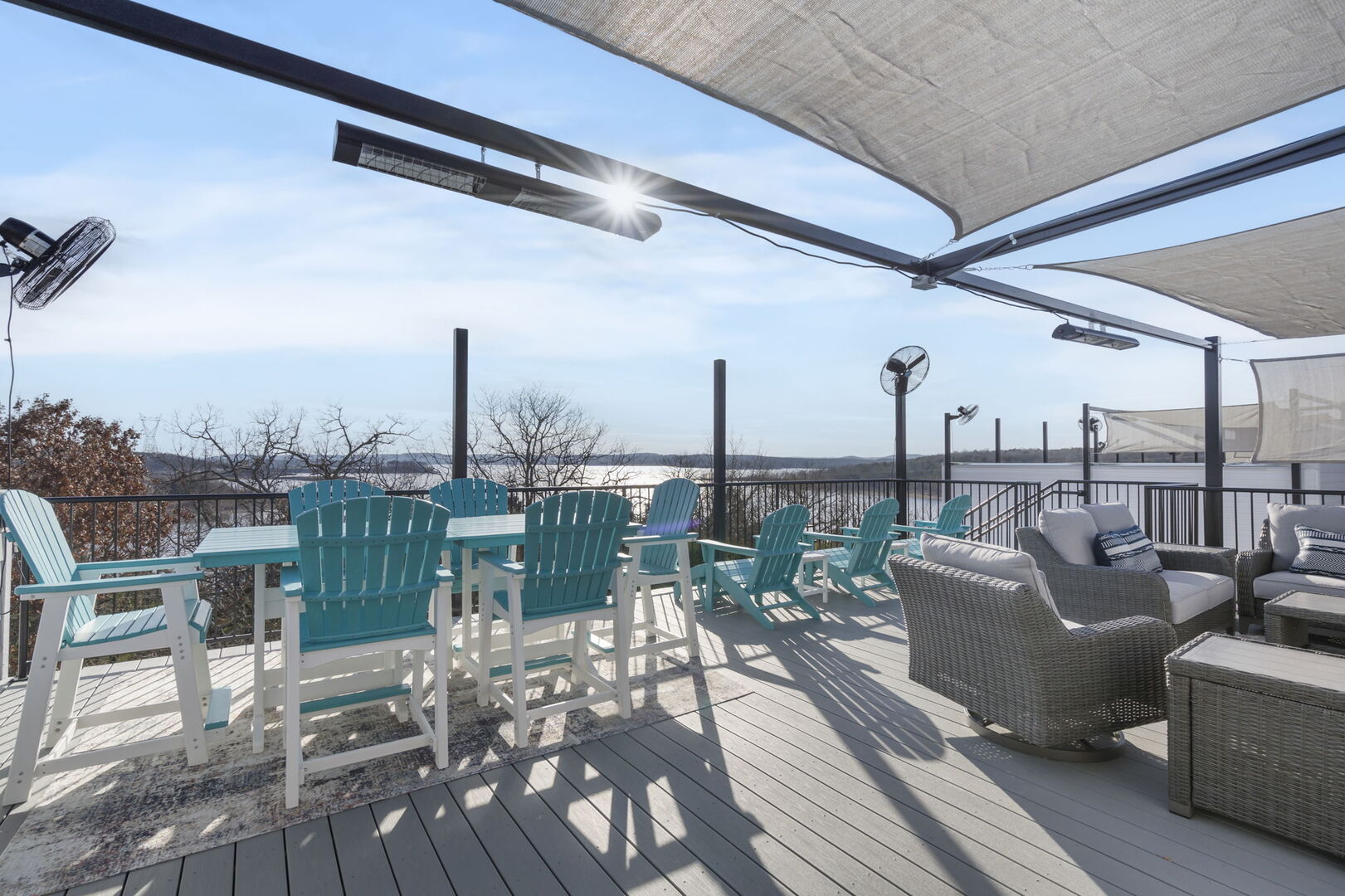 Elevated Lakeside Living: Rooftop Deck, Hot Tub, and Breathtaking Lake Views!