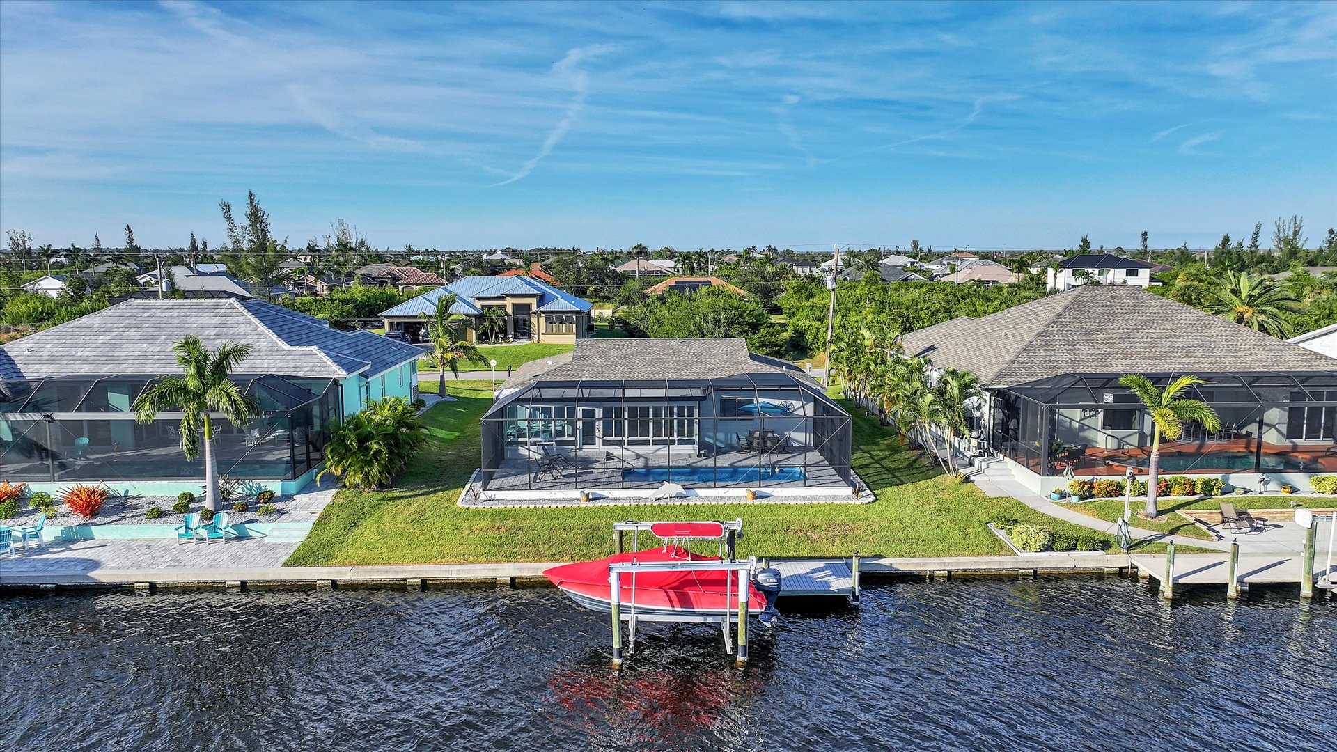 Lovely South Gulf Cove canal home