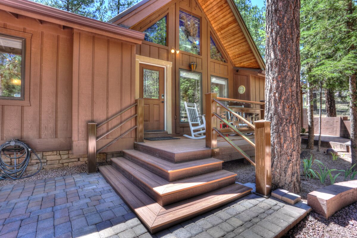 Step on up to your luxurious cabin retreat!