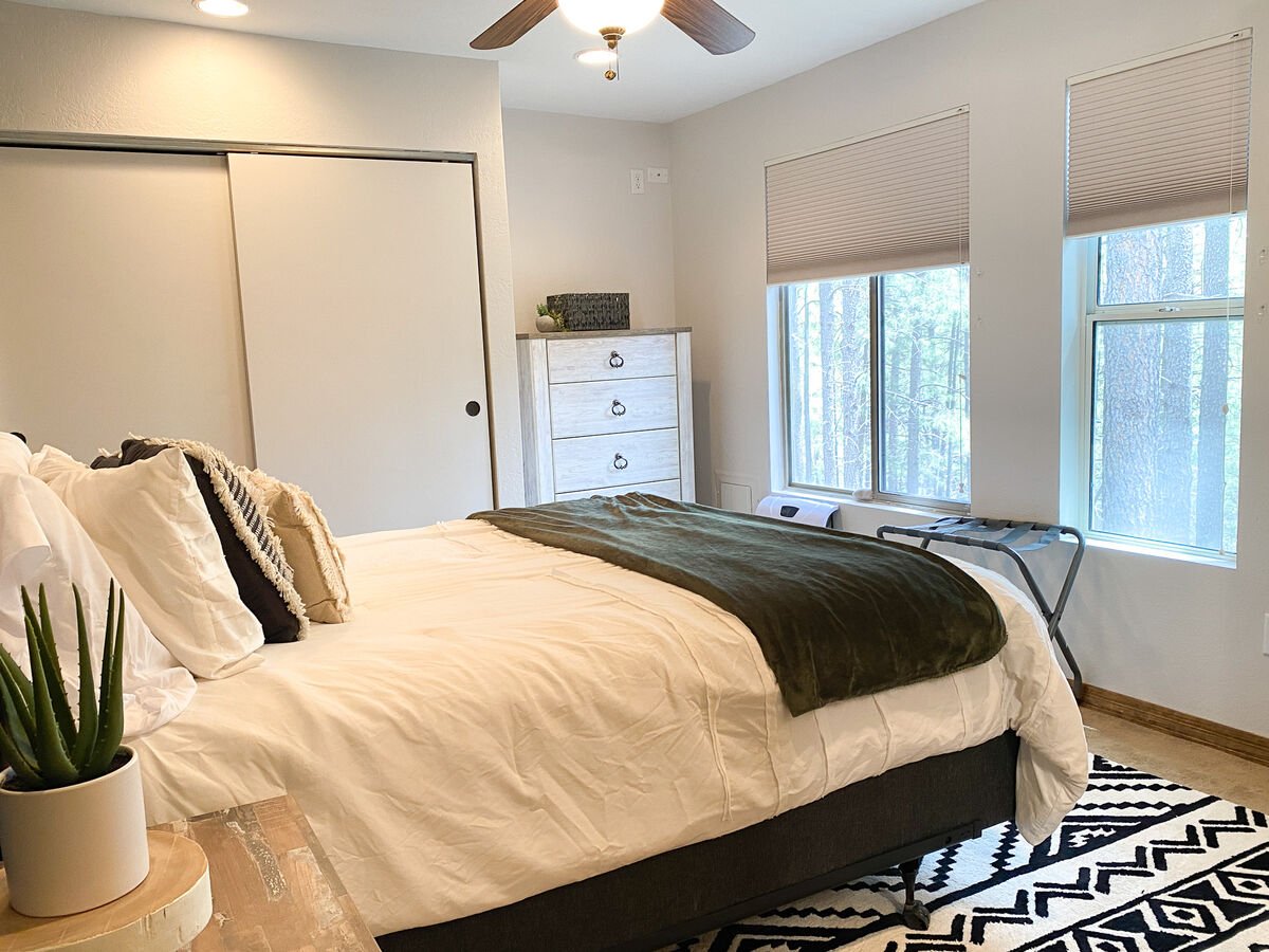 Enjoy mountain views from the luxury of the main bedroom!
