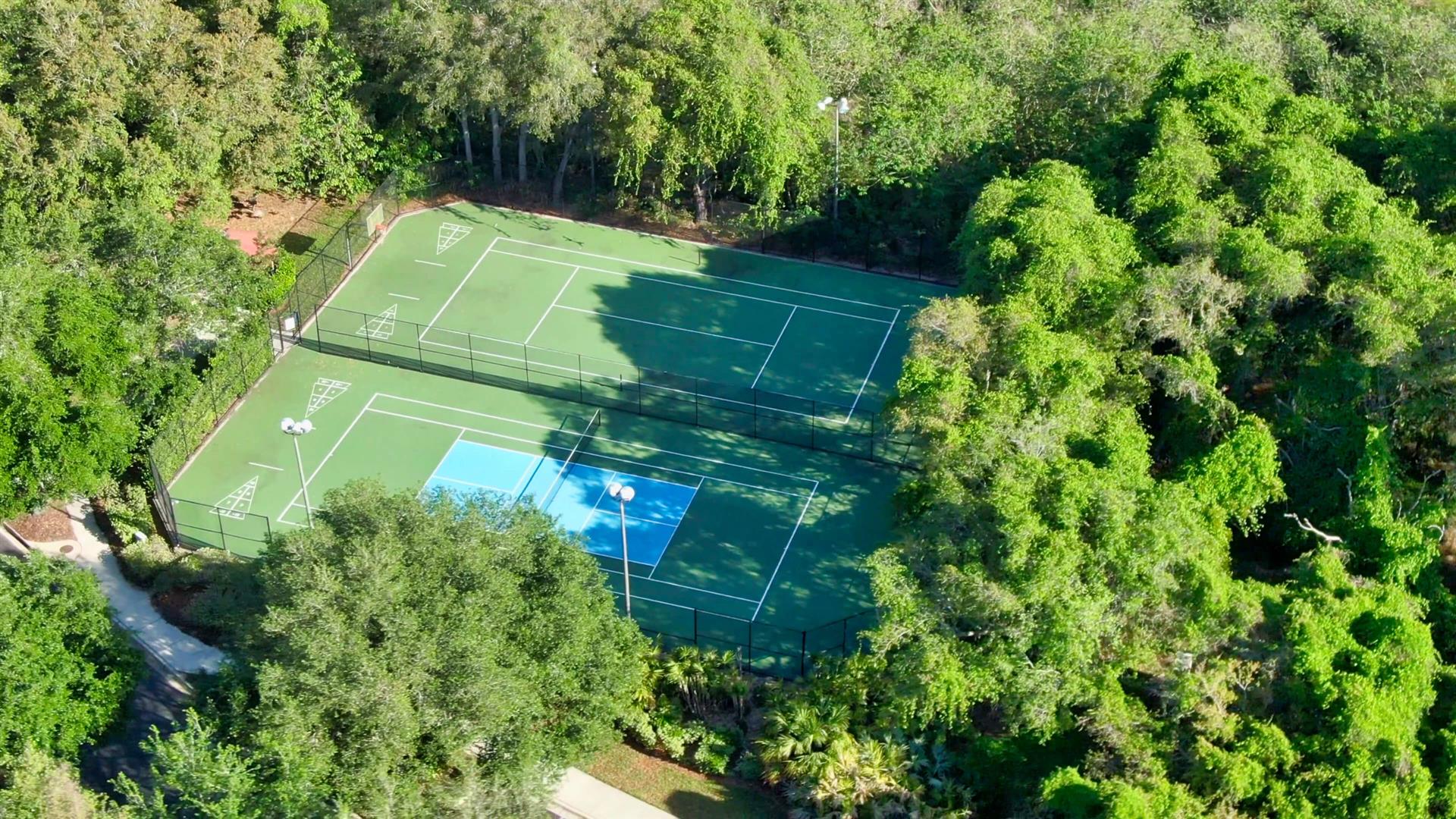 Emerald Island Resort
Tennis and Pickle Ball Courts