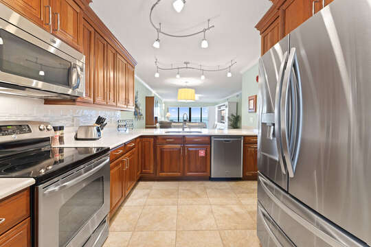 Remodeled, modern kitchen with every modern convenience.