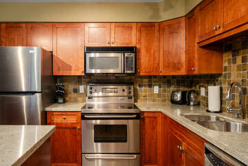 Kitchen W/ Stainless Steel Appliances