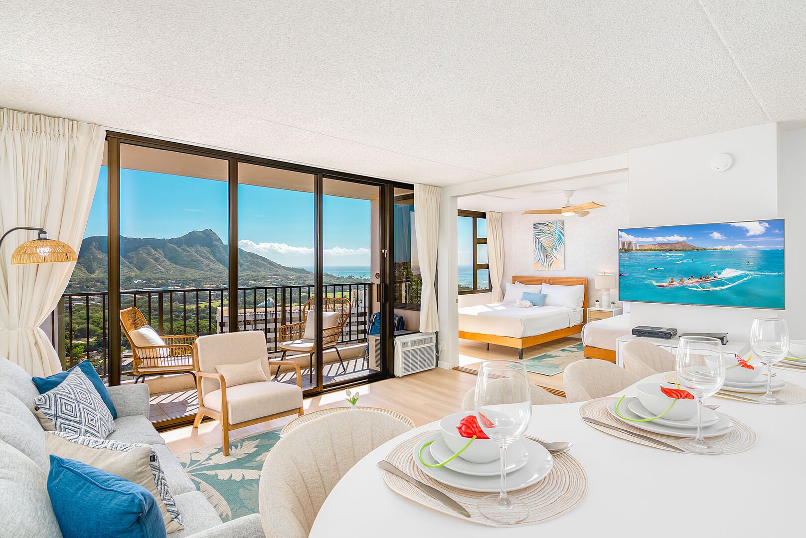Enjoy your stay in this beautiful condo with stunning Diamond head and ocean views!