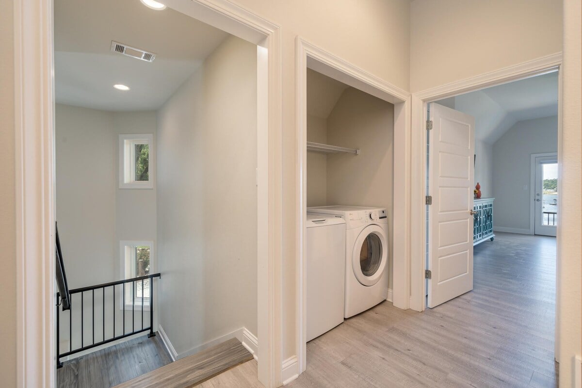 Hallway/Laundry Area - upstairs