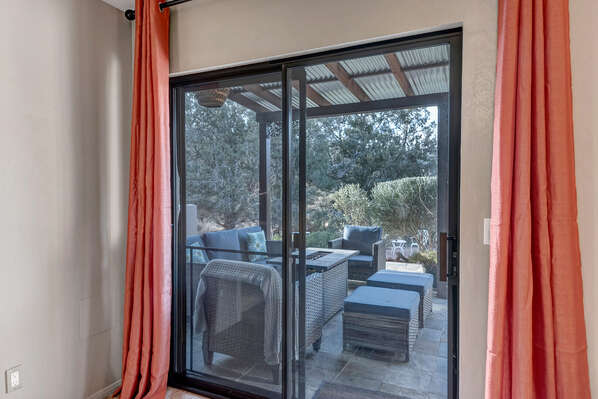 Private Access to Outdoor Patio