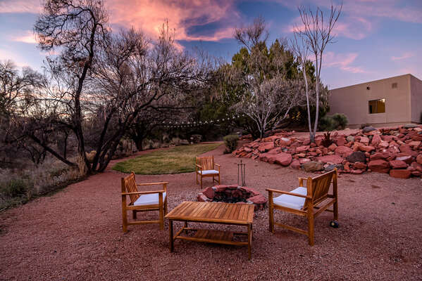Outdoor seatings and firepit to enjoy the red rock views