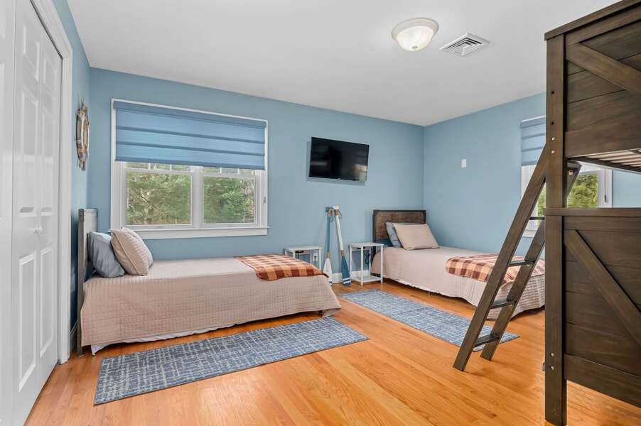 Kids, Tweens and Teens can all enjoy watching their own content on the flat screen TV in their bunk room (#2) - 9 Alonzo Road Harwich Port Cape Cod - Don't Think Twice - NEVR