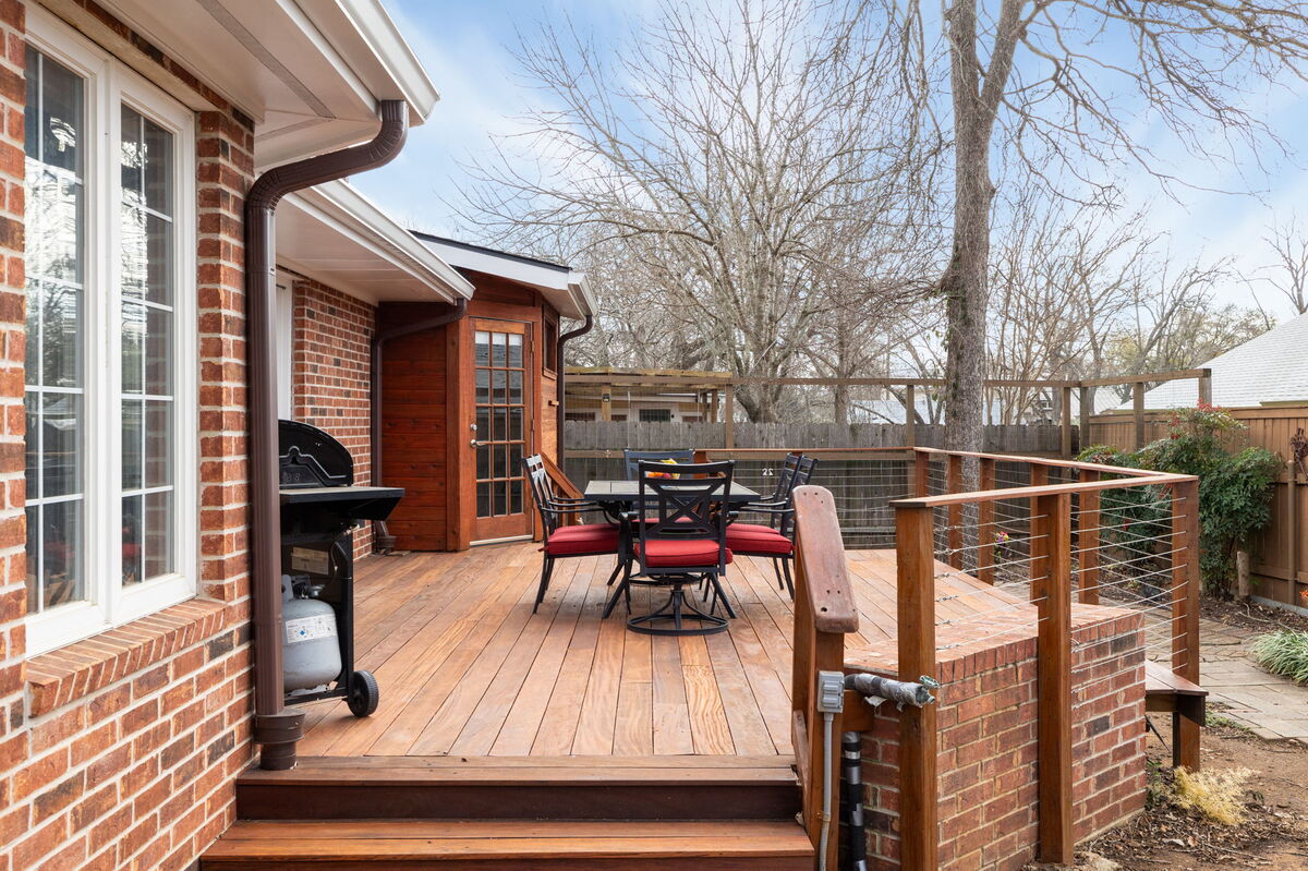 Our deck offers the perfect outdoor setting, complete with a BBQ grill and dining area, for those who love to cook and dine under the open sky.