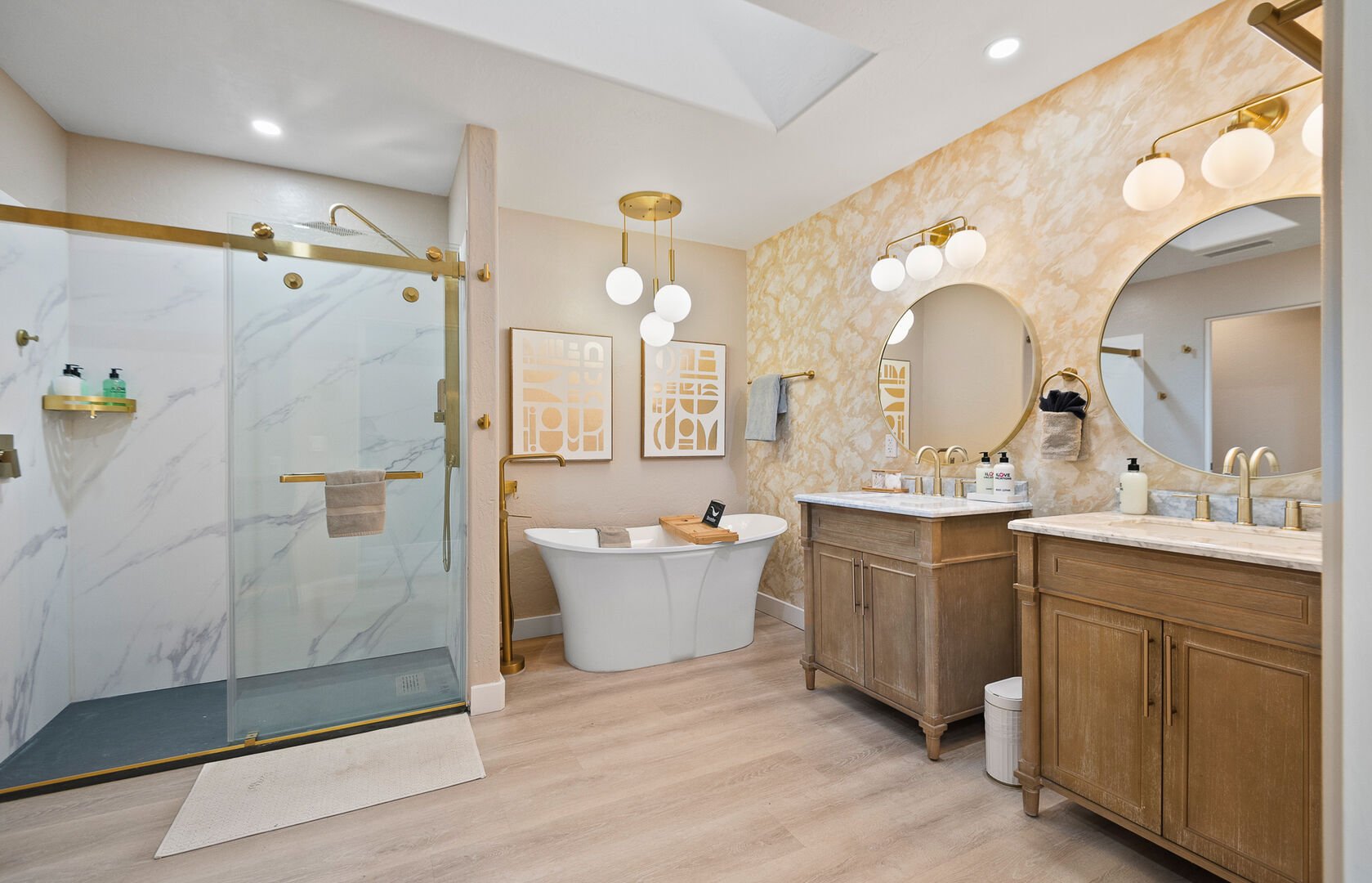 Master En Suite Bathroom with Double Vanities and Large Soaking Tub