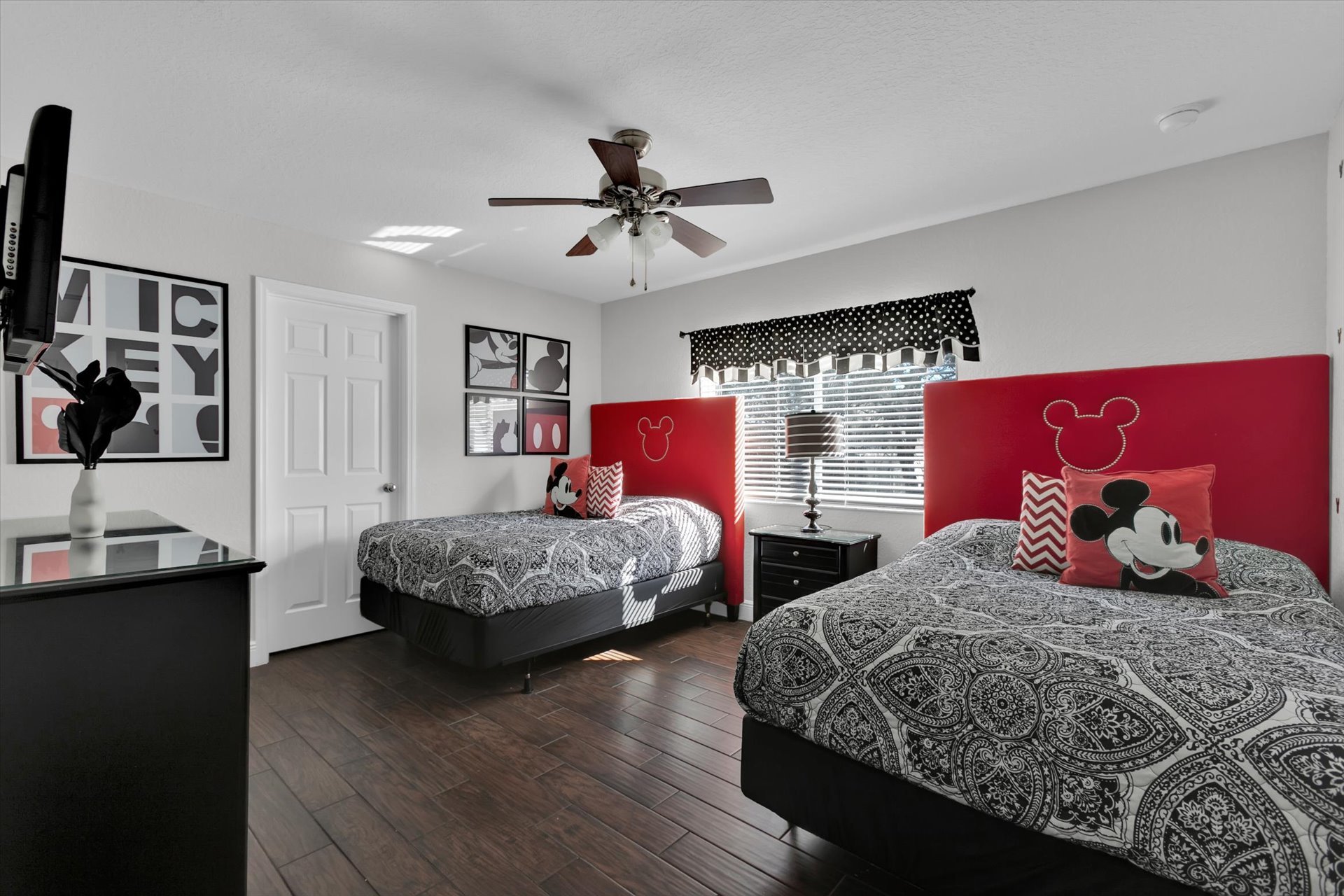 Two Doubles Bedroom 3 Upstairs
Mickey Theme