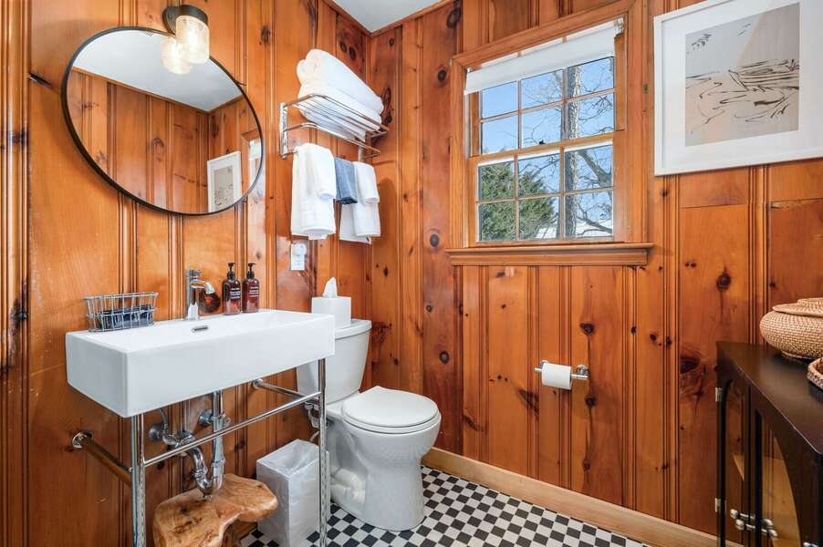 Wonderful minimalist bathroom maintains space for movement ad use - 6 Manning Road Dennis Port Cape Cod - Sweet Retreat
