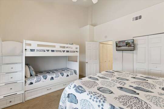 Guest bedroom on 2nd floor with twin bunk beds