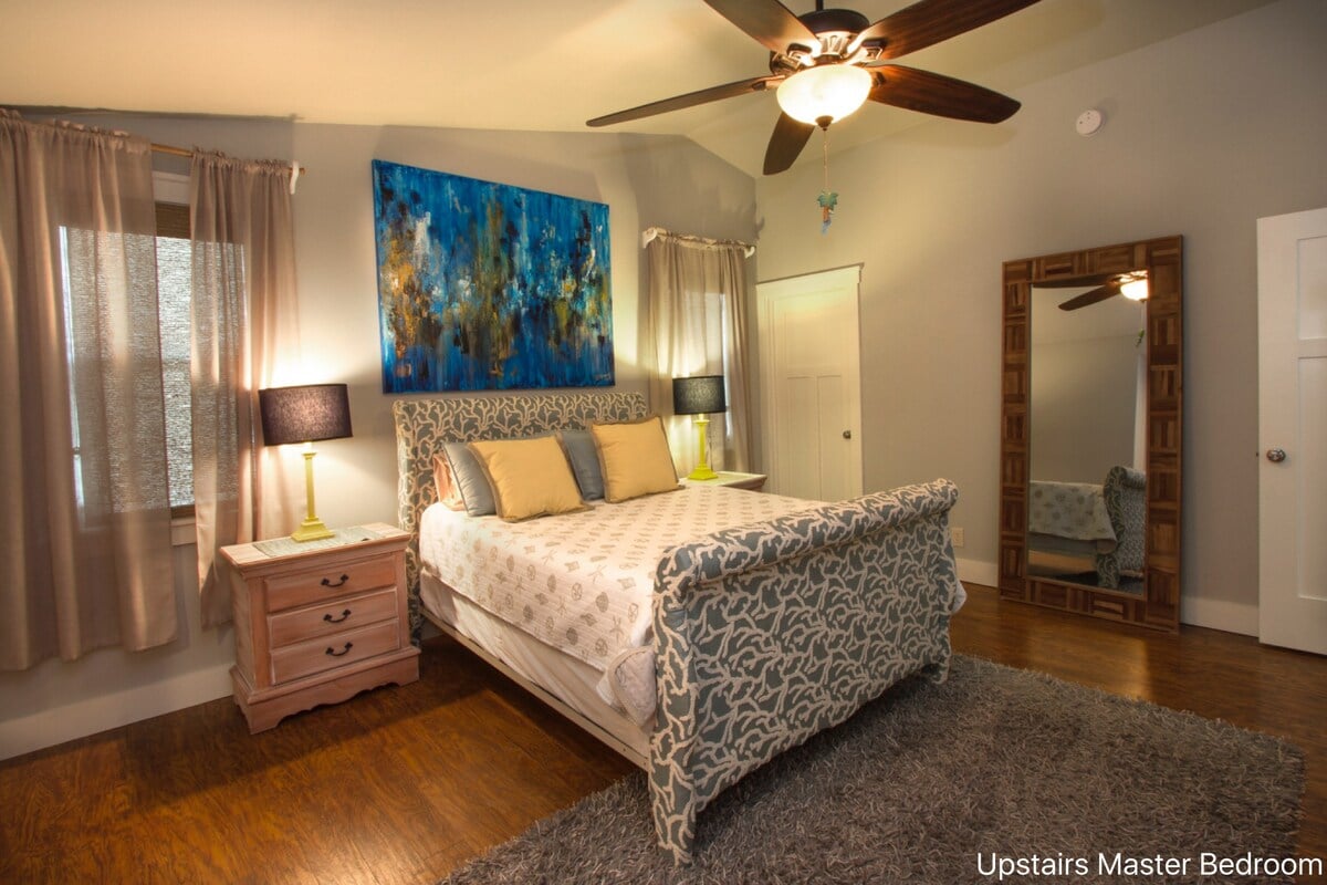Upstairs Master Bedroom, featuring a comfortable king-size bed!