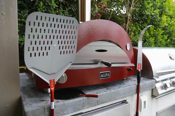 ALFA Pizza oven! The best of the best! Come Stay and enjoy some homemade pizzas!