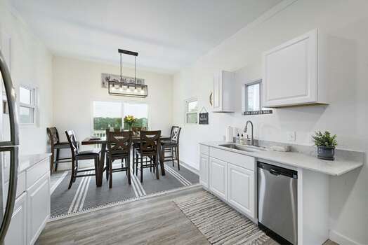 Fully Equipped Kitchen and Dining Space