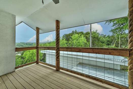 Deck to Look at Take in the Rolling Hills!