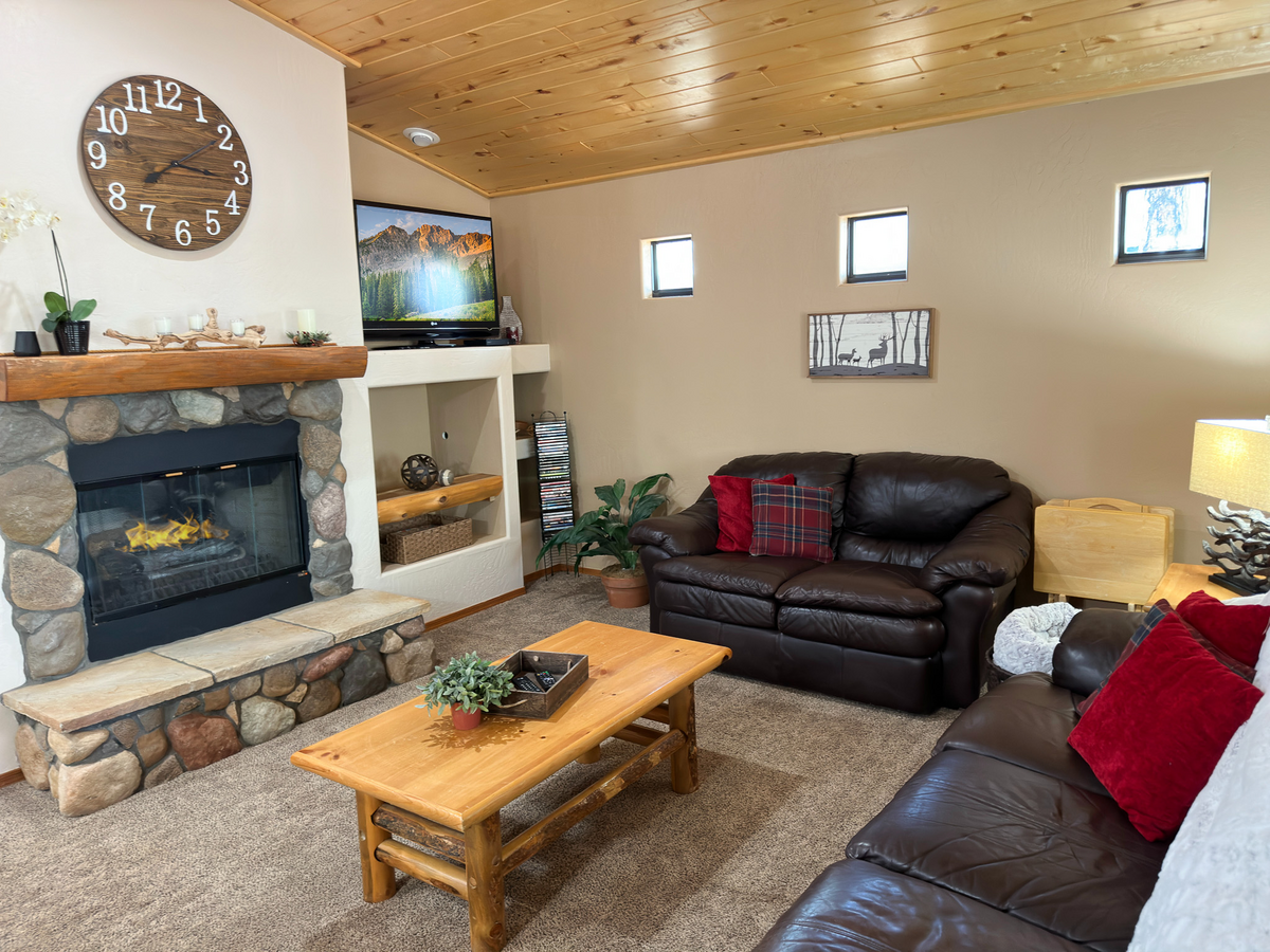 Enjoy streaming TV and on-demand gas fireplace