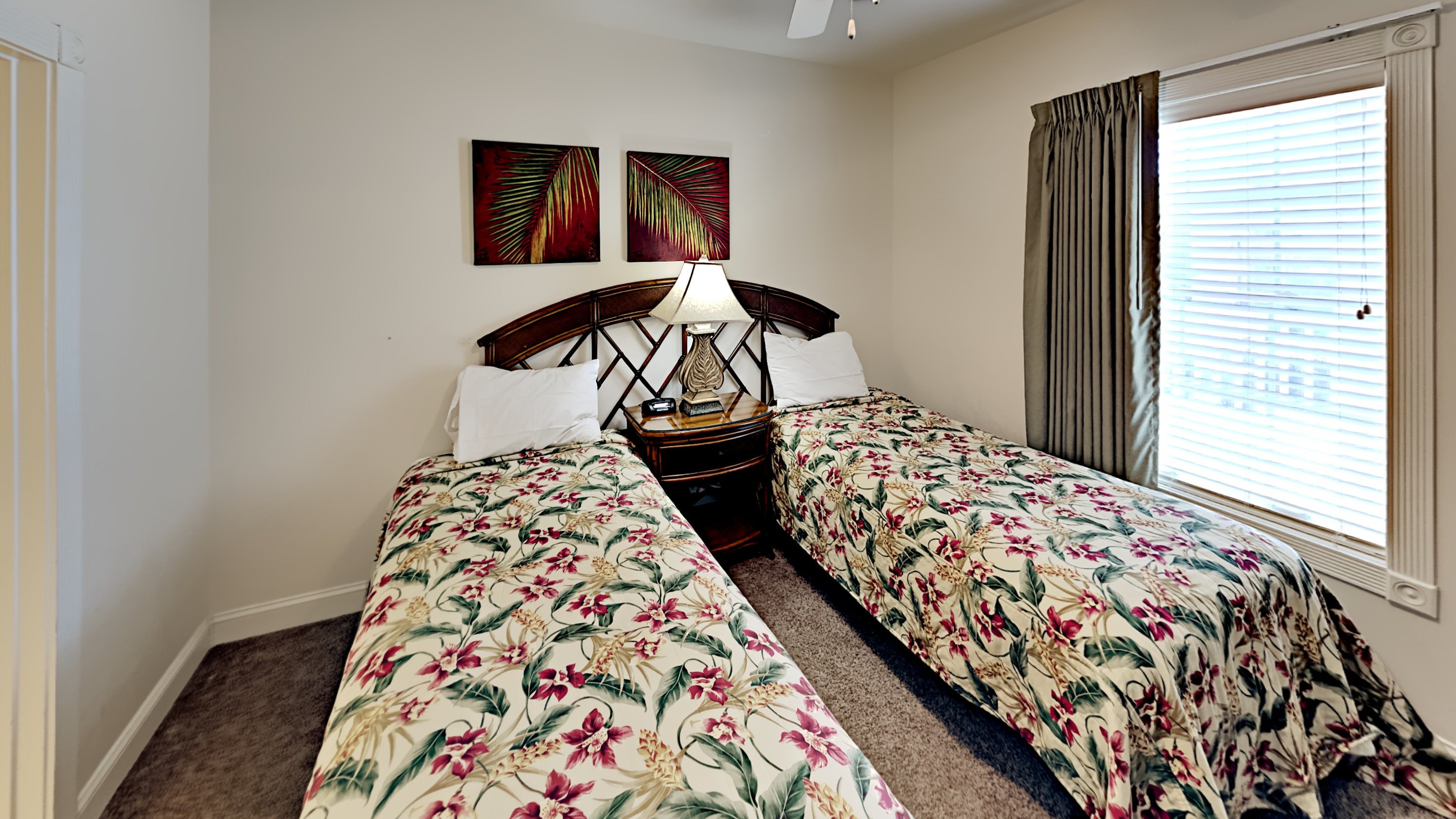 Magnolia Pointe Luster Leaf 4825-301 - Myrtle Beach