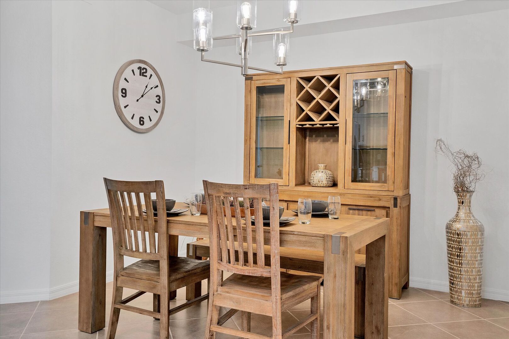 Beautiful dining area. Dining table seats 4