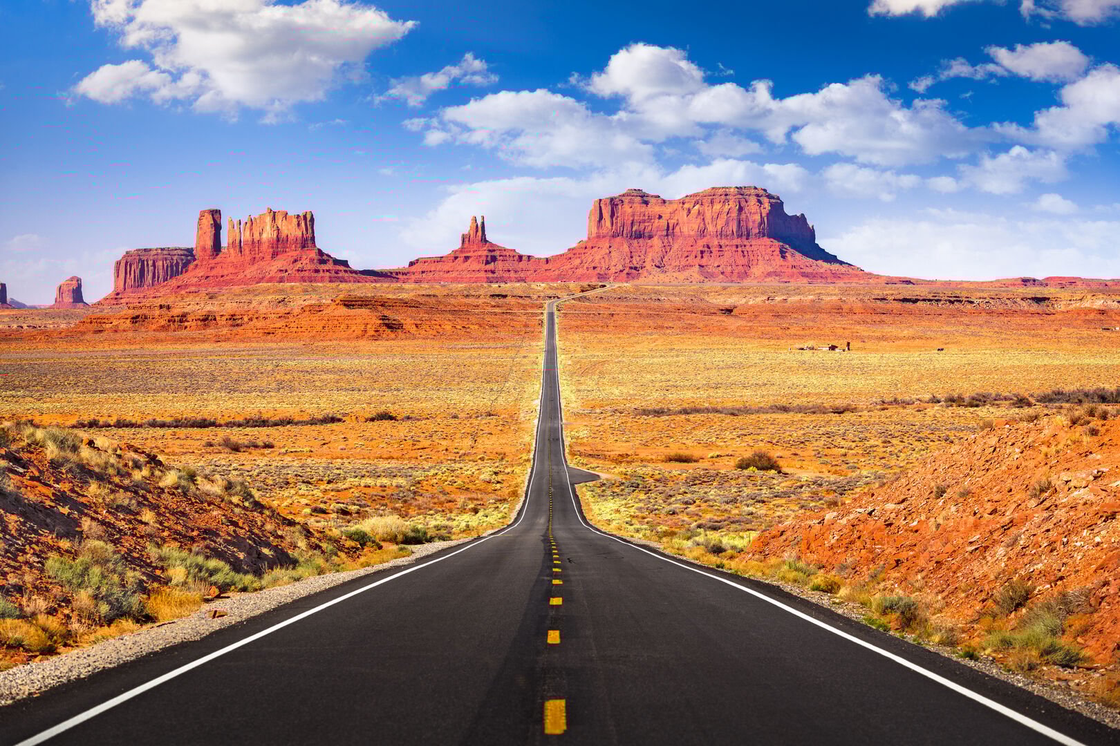 US Route 163 to Monument Valley - Forrest Gump Point