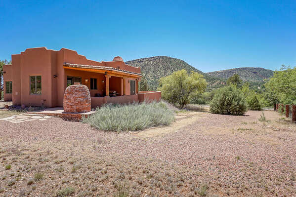 Secluded Peaceful Location: Nestled in the Village of Oak Creek, offering tranquility while being close to everything Sedona has to offer whether it's hiking, biking, horseback riding, or touring by Jeep