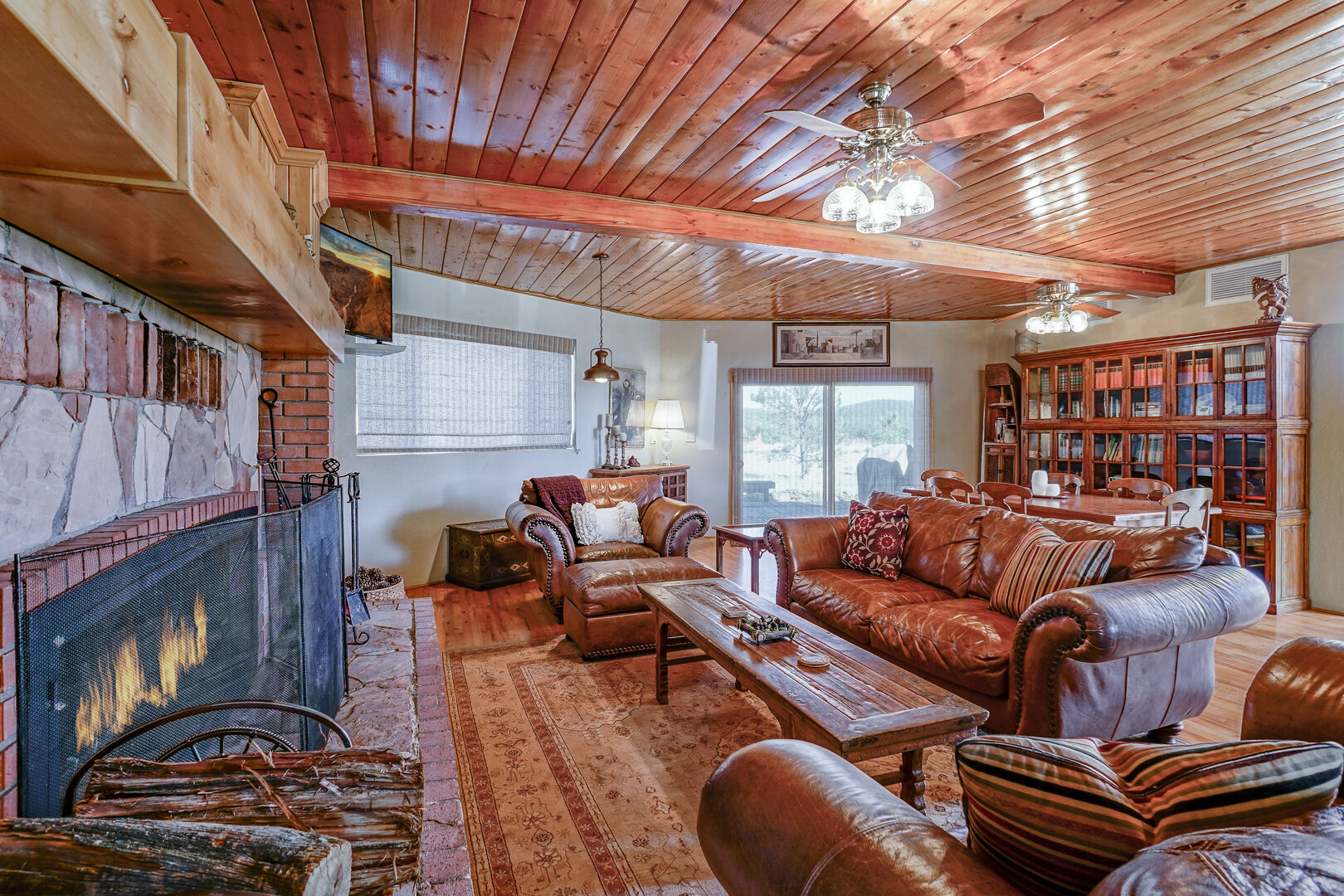 As soon as you enter the living area with its spacious, open floor plan, high ceilings, and hardwood floors, you will feel right at home.