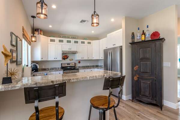 The full kitchen.