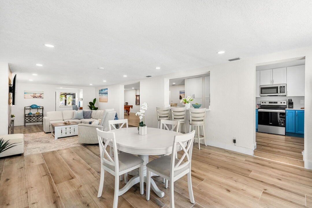 Additional dining seating