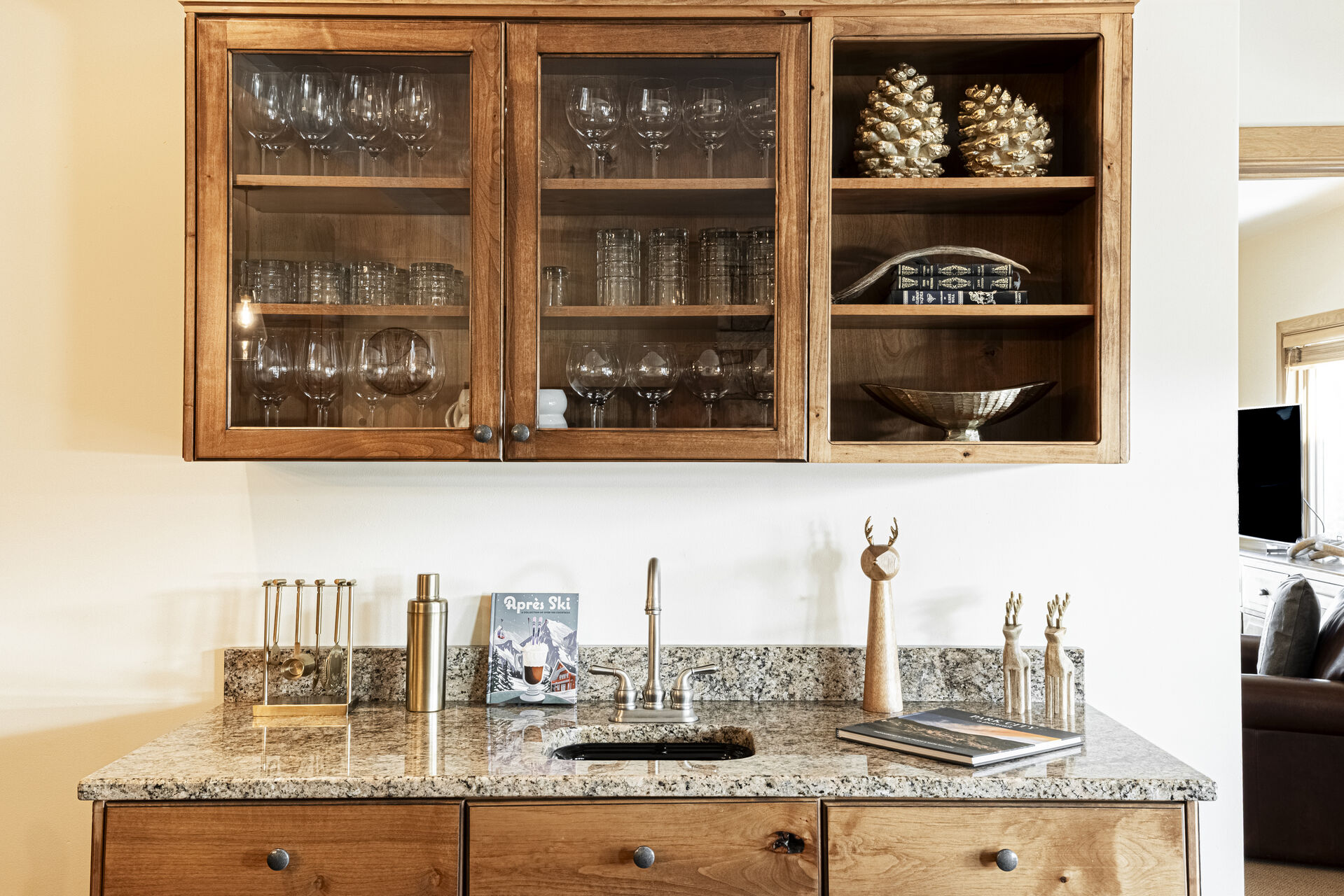 Wet Bar Wet Bar