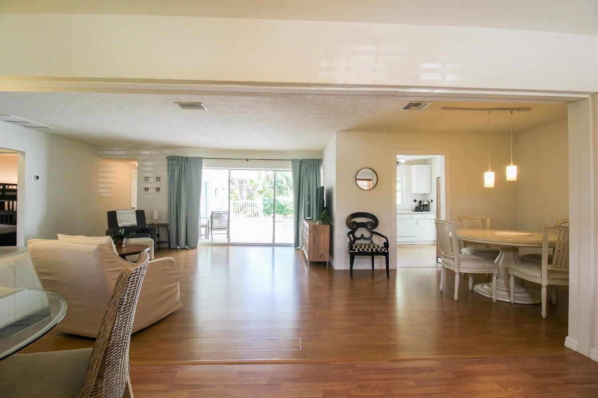 Front Foyer