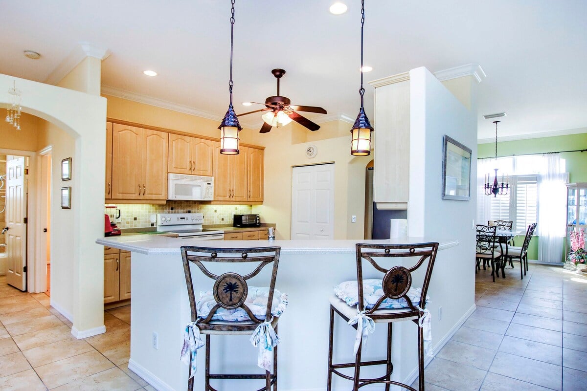 Breakfast Bar