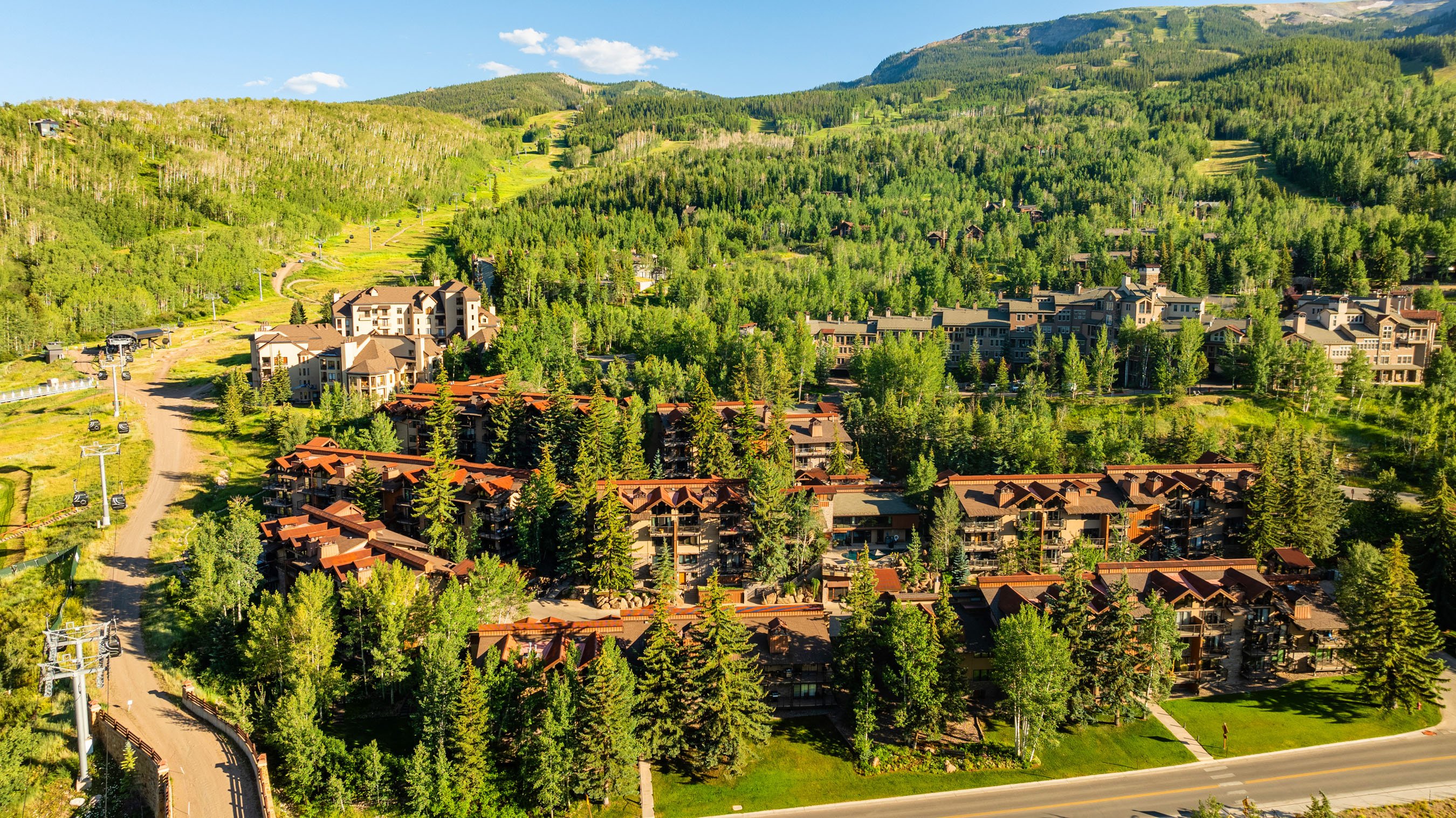 Crestwood Condominiums