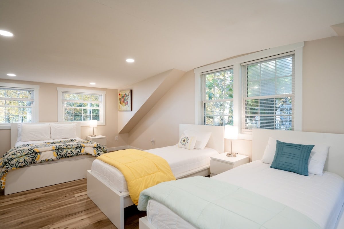 Upper Level Bedroom 3 with One Queen, One Full and Two Twin Beds