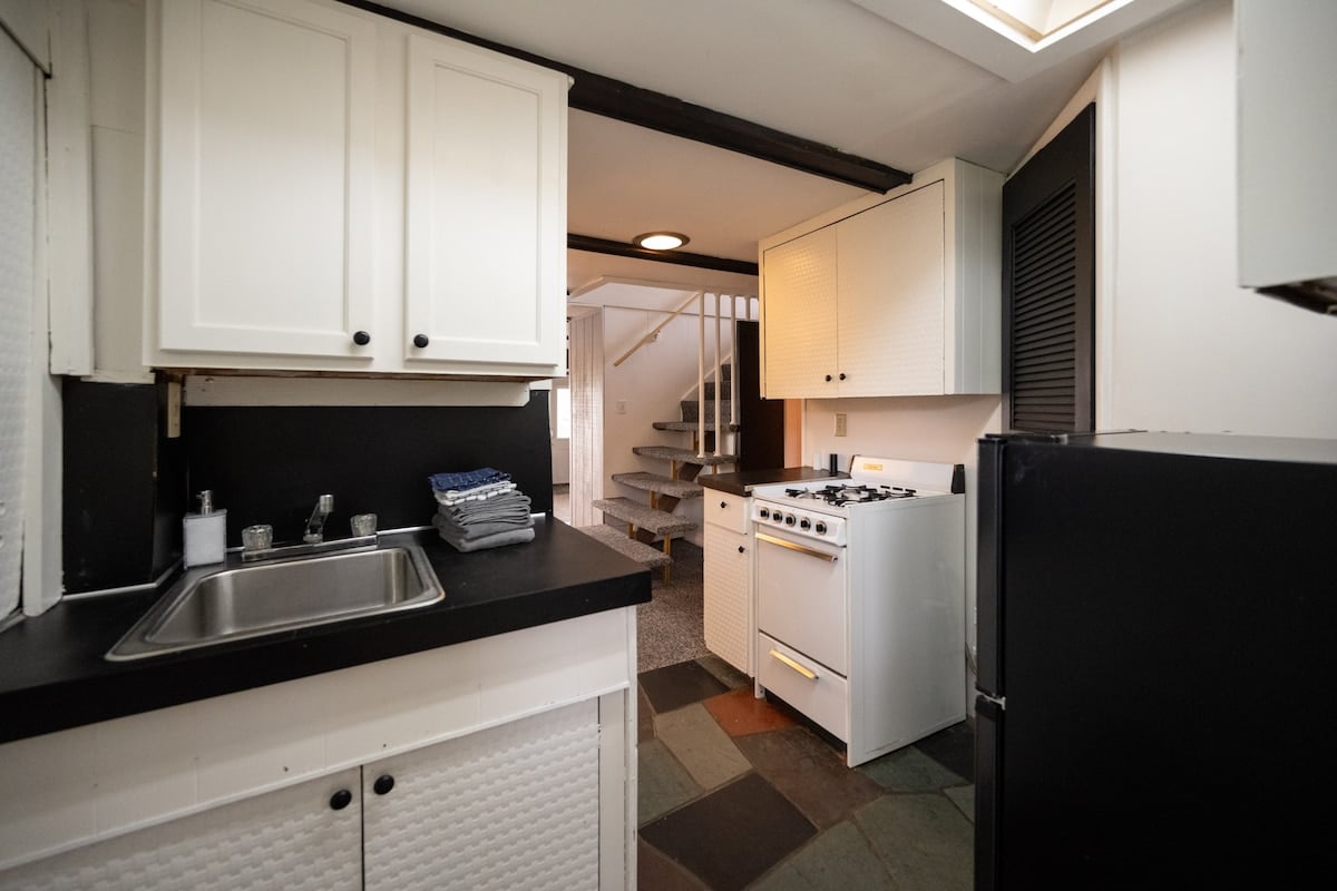Fully Stocked Kitchen in Lower Level