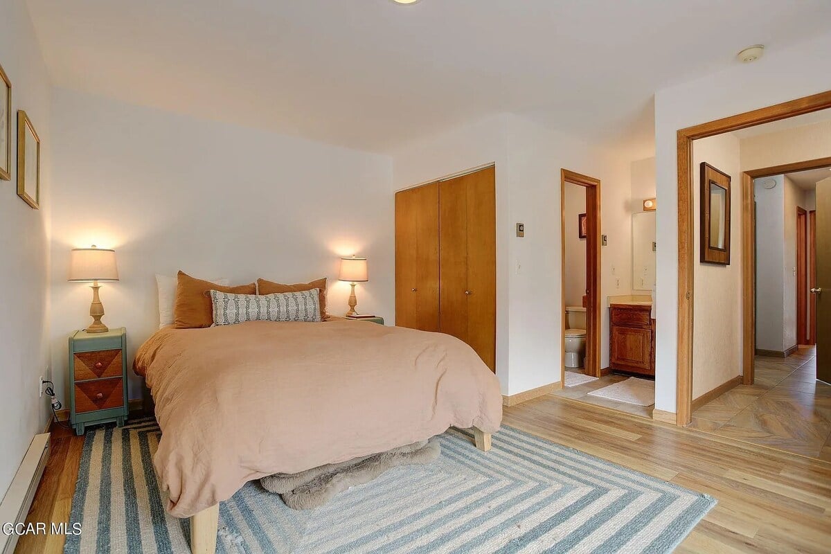 SWP Sun River 8 master bedroom