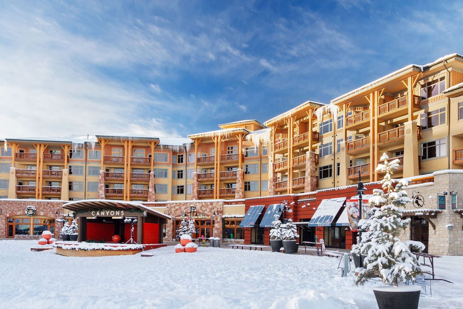 Sundial Lodge Winter