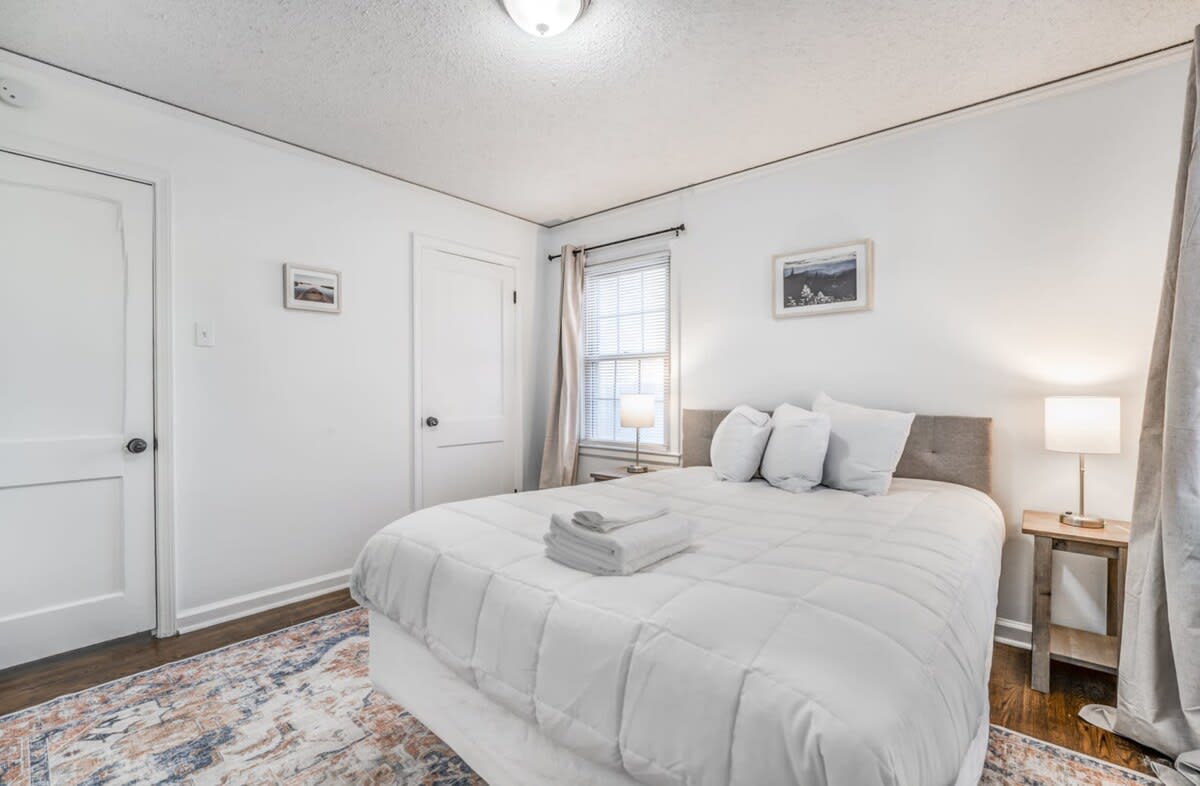 Cozy master bedroom